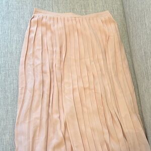 Pleated Light Pink Women's Skirt